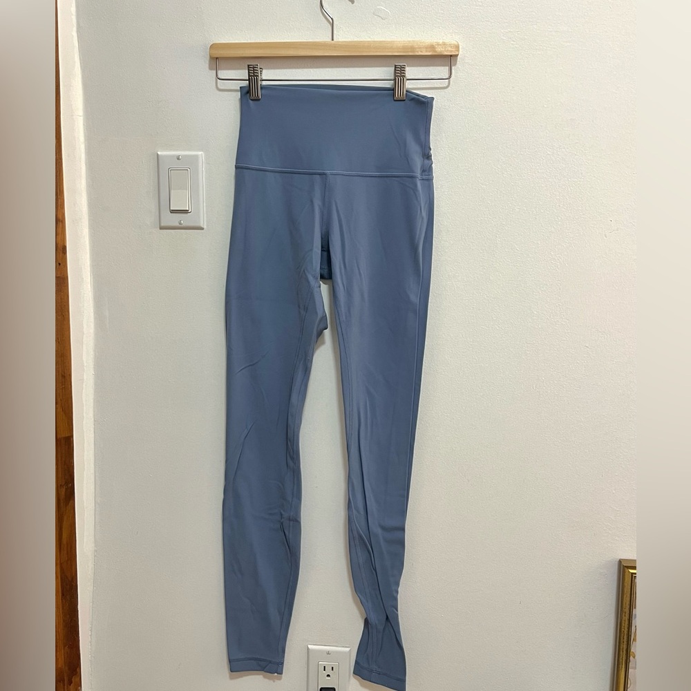 Blue Lululemon Align 28” Leggings Sz 4